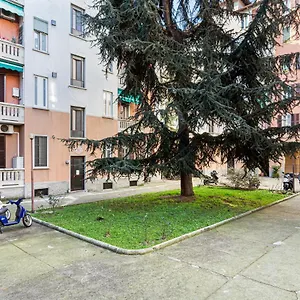 https://your-home-in-milan-viale-tibaldi.italymilanhotels.net